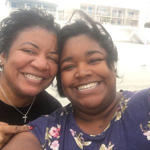 Meet your Posher, Amber